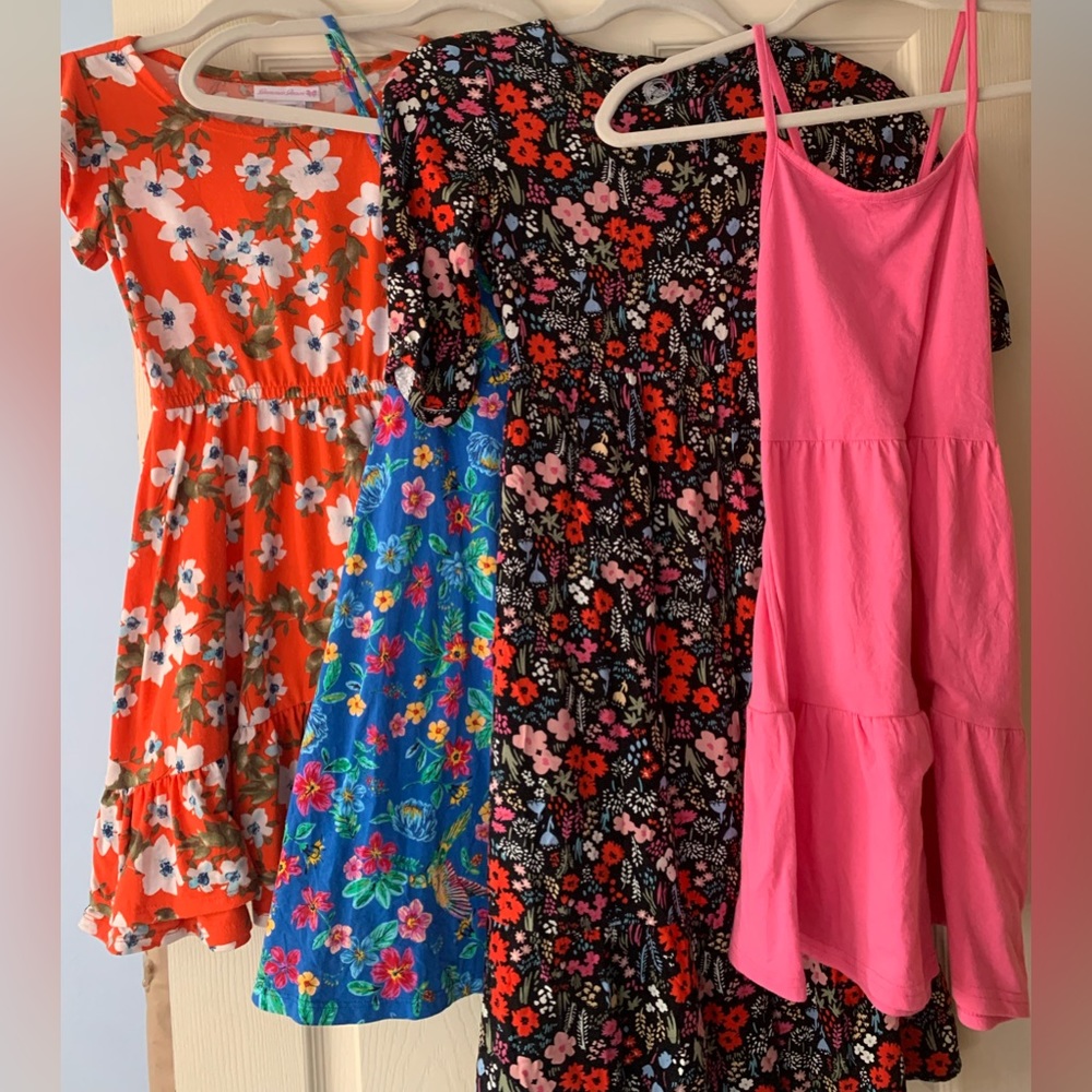 Lot of 4 girls dresses